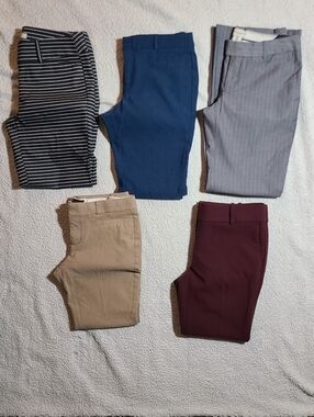 Women’s Petite Size 2 Work Pants Bundle (Banana Republic, Ann Taylor, LOFT) EUC